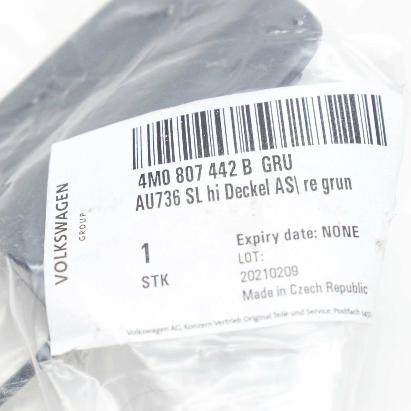 NEW AUDI Q7 4M REAR BUMPER RIGHT TOW HOOK EYE COVER 4M0807442BGRU ORIGINAL