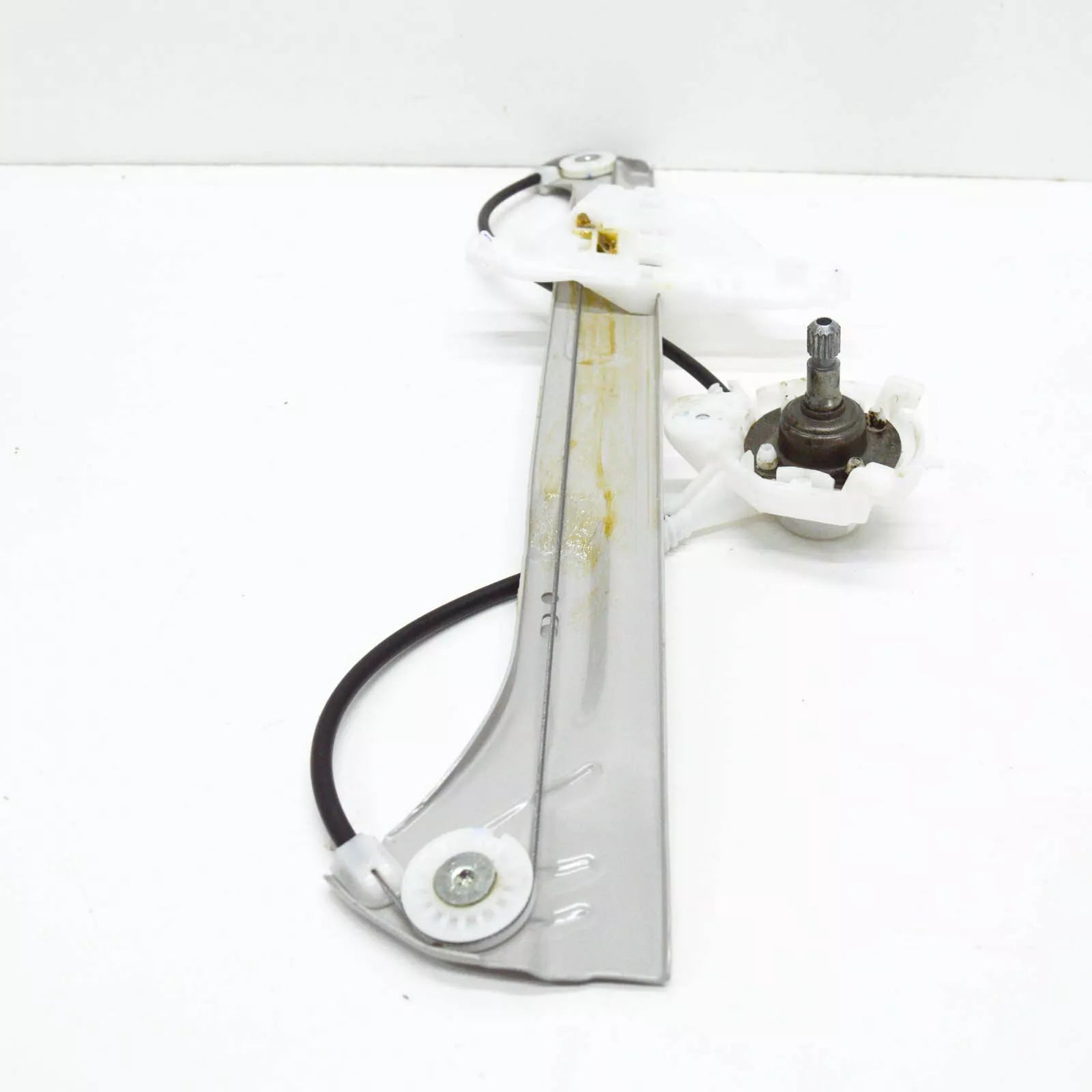 NEW VOLKSWAGEN FOX 5Z RIGHT DOOR WINDOW MANUAL REGULATOR 5Z3837502E