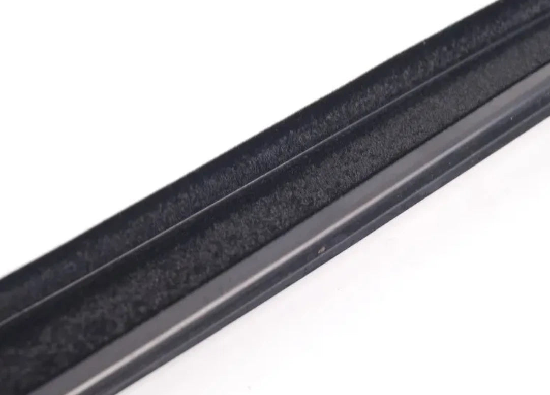 NEW BMW 5 E39 REAR RIGHT DOOR SEALING RUBBER 0402748 51220402748 ORIGINAL