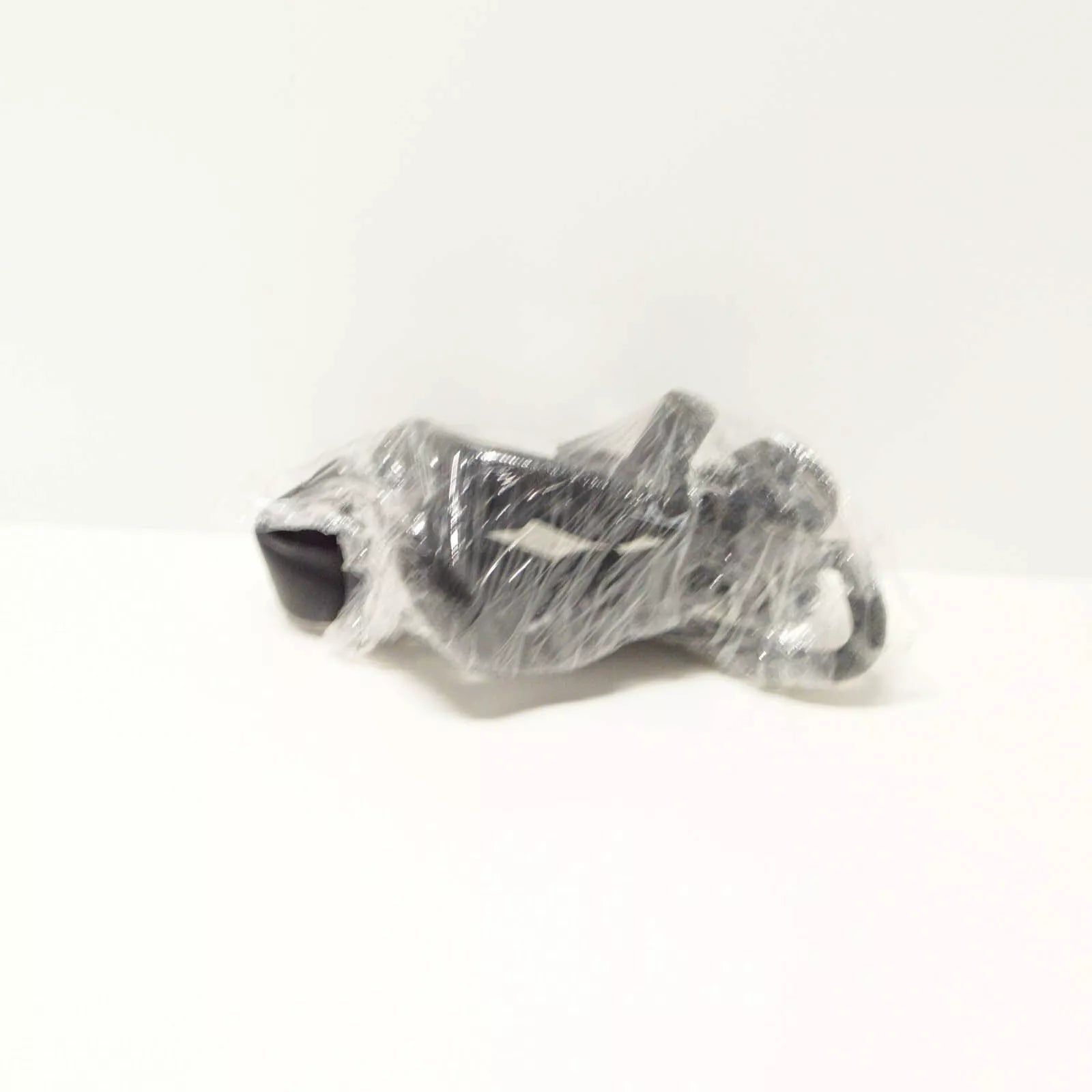 NEW AUDI A3 8V COOLANT PIPE 5Q0122101EA