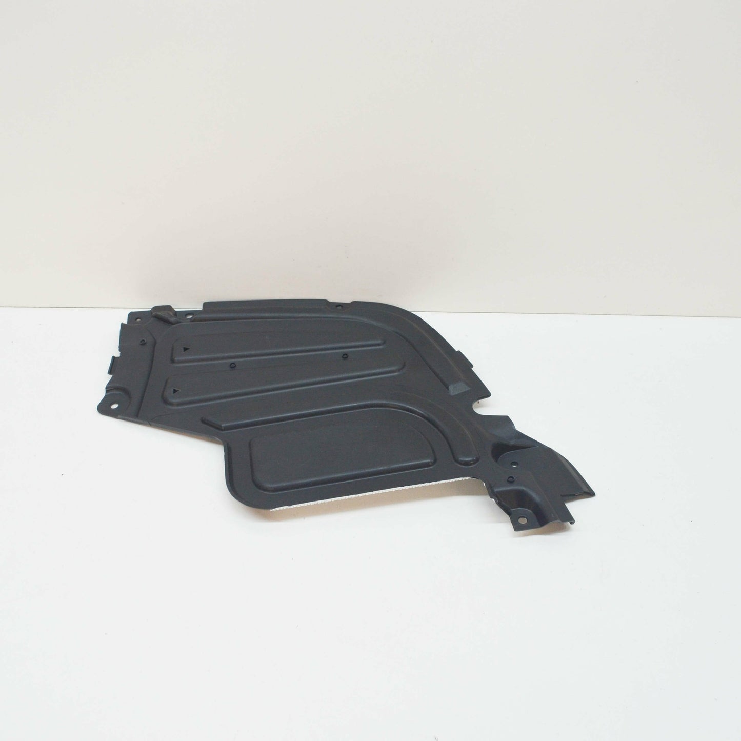 new bmw x5 g05 rear left underbody panelling 51128091981 8091981 original