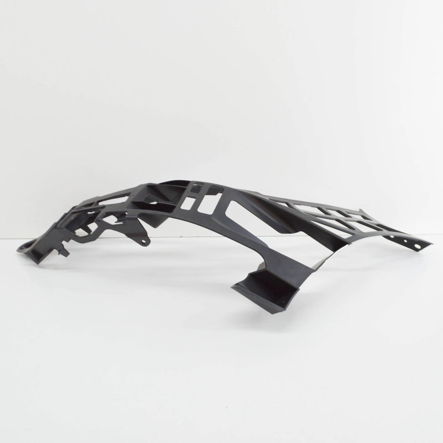 NEW MERCEDES-BENZ CLS C218 FRONT LEFT BUMPER BASIC CARRIER A2188851565 ORIGINAL