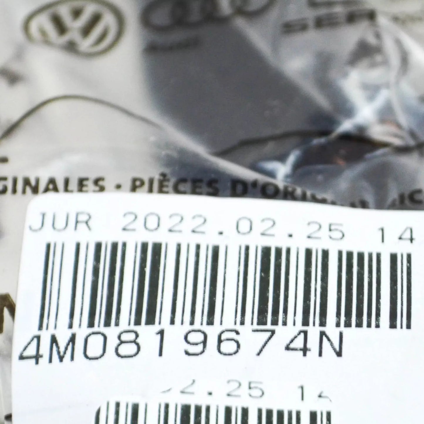 NEW AUDI Q8 HVAC COOLANT HOSE 4M0819674N ORIGINAL