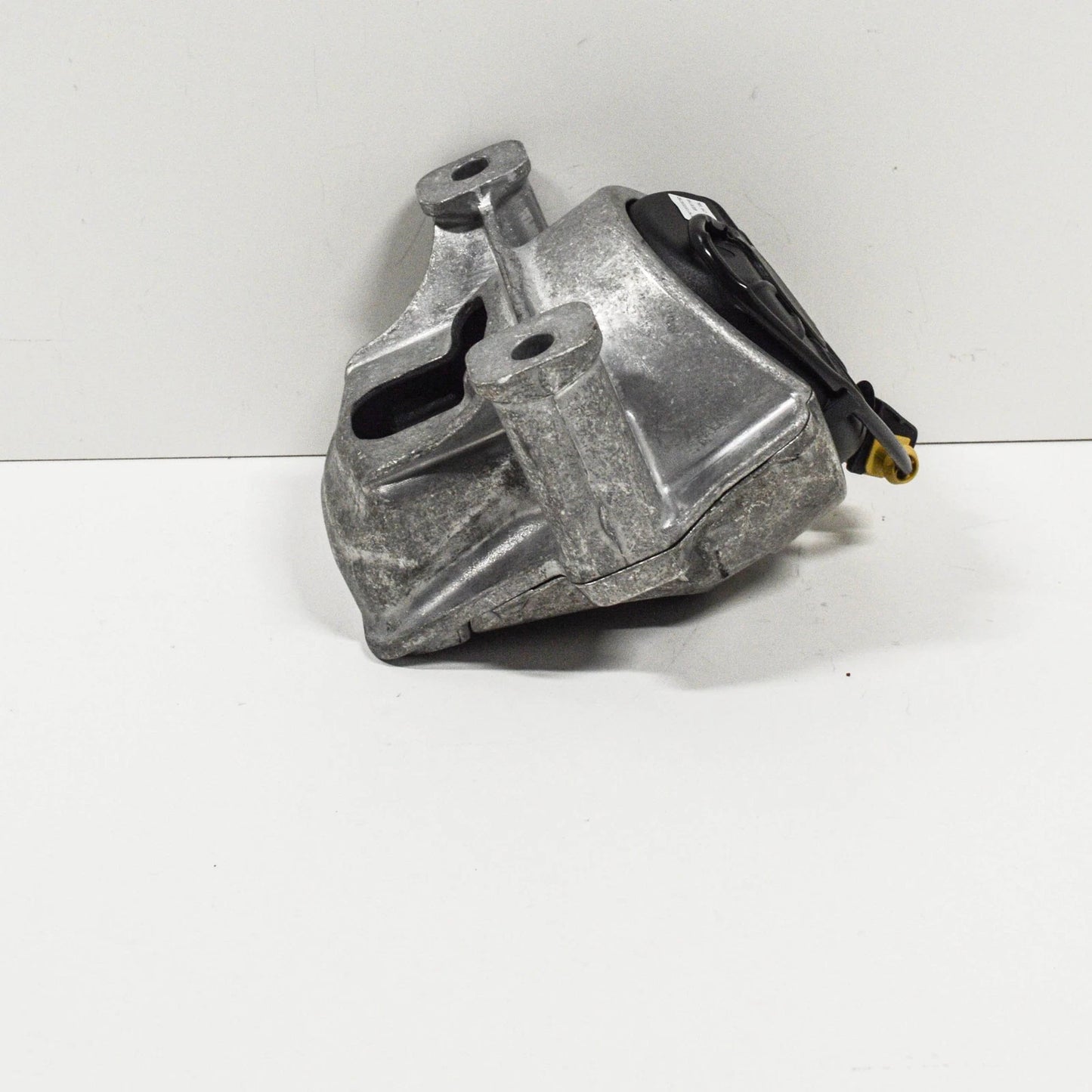 NEW AUDI Q5 8R LEFT ENGINE MOUNT 8R0199381C 2.0 PETROL ORIGINAL