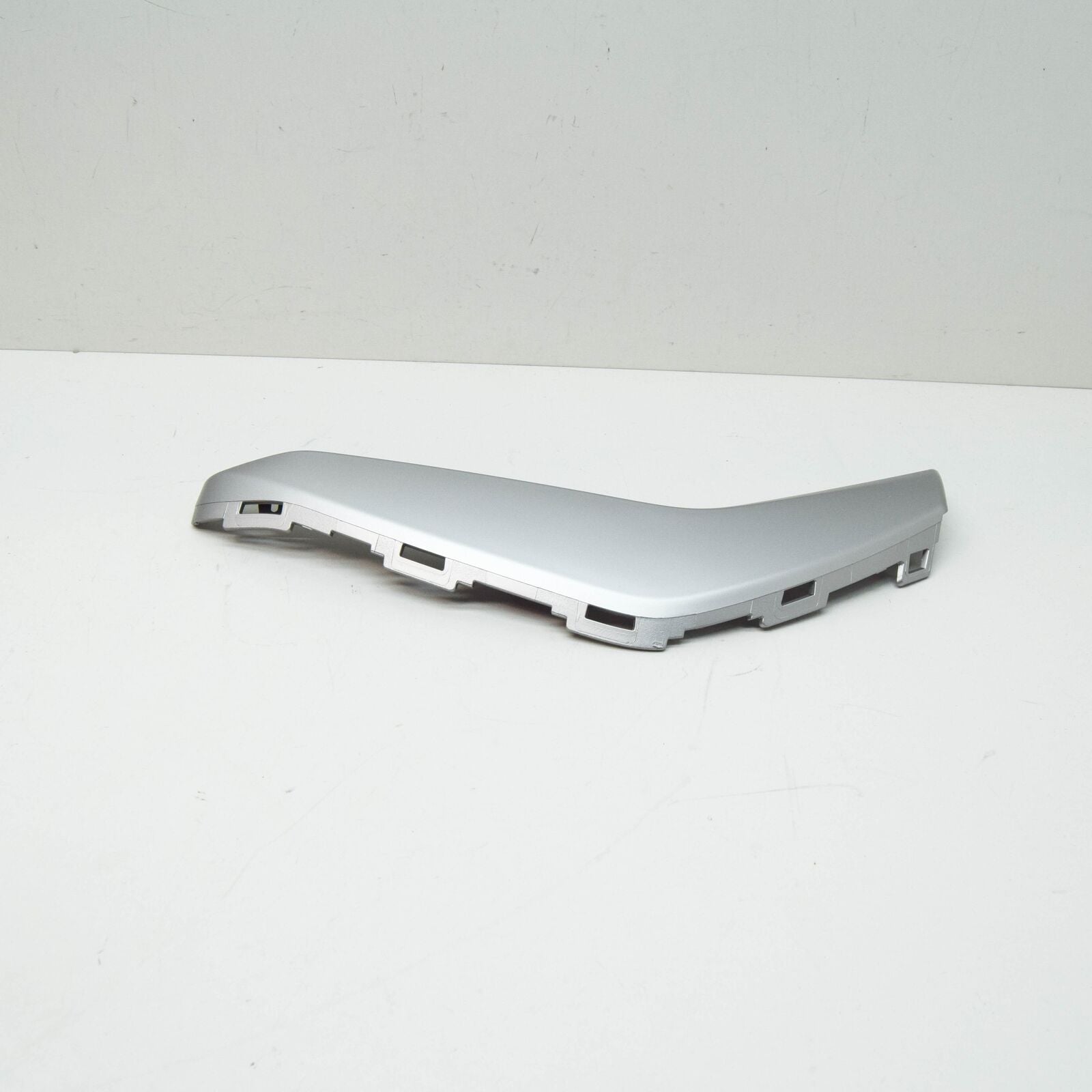 NEW AUDI Q4 E-TRON FRONT BUMPER RIGHT STRIP 89A807968TB2 ORIGINAL