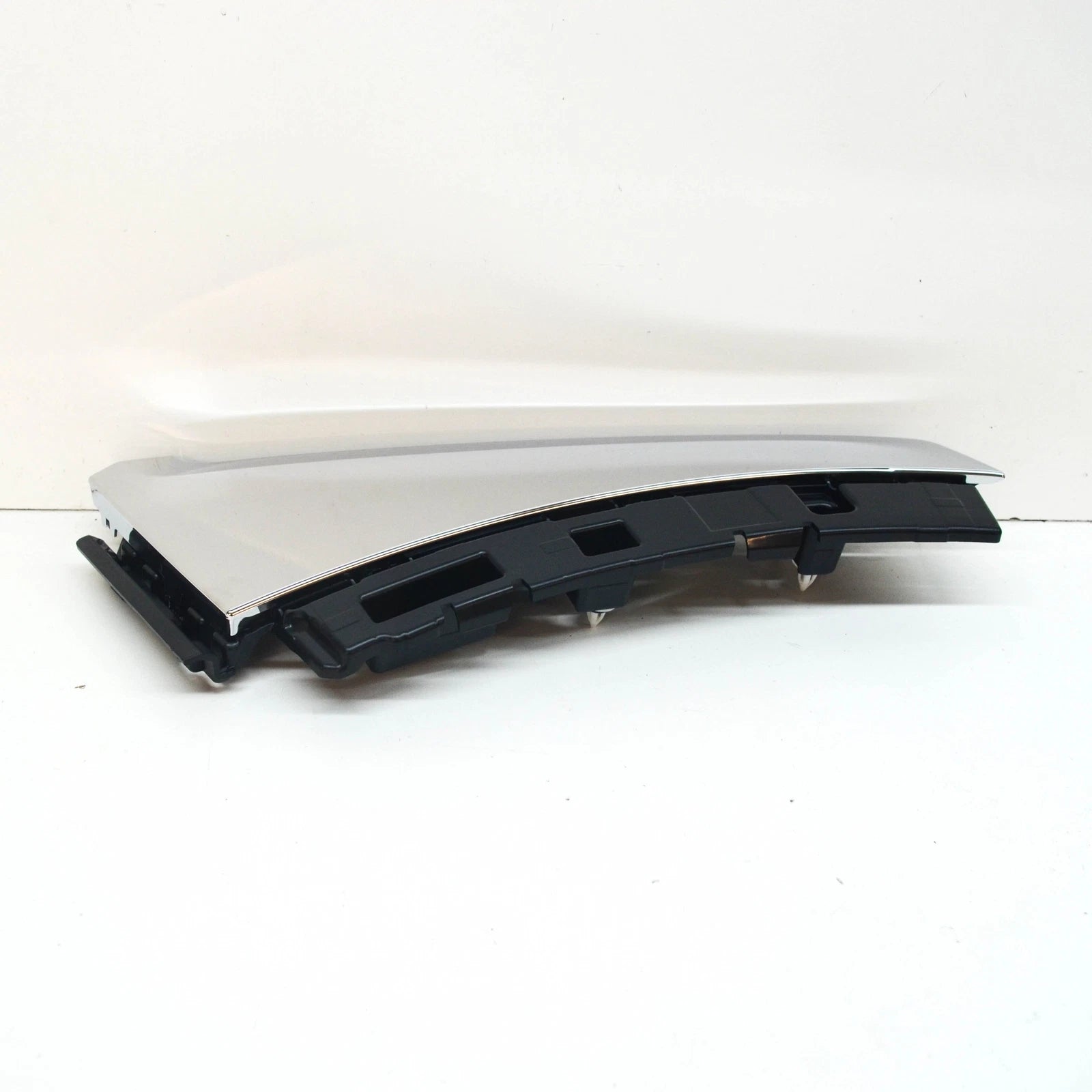 NEW BMW X7 G07 FRONT RIGHT AIR HUMIDIFIER S3MBA 51747458858 ORIGINAL