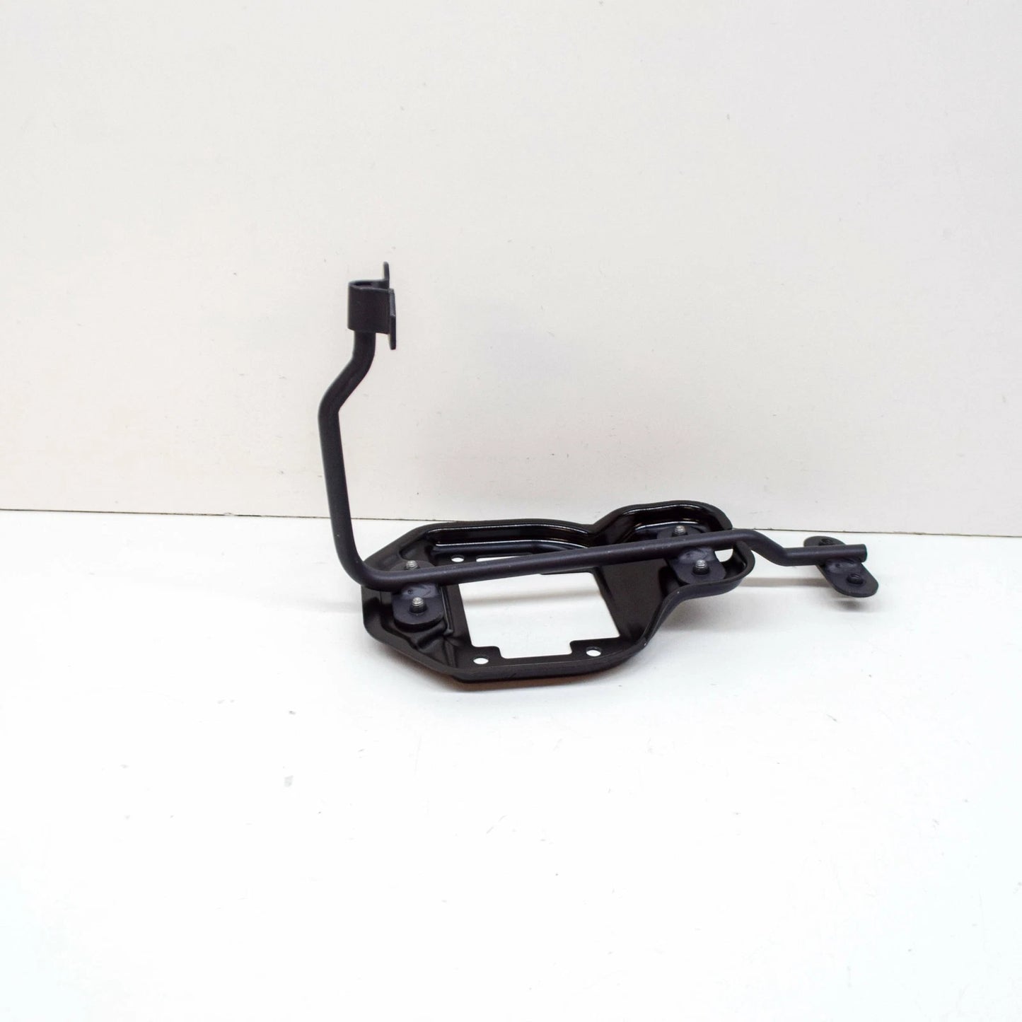 NEW MB GLK X204 FRONT CENTER SUPPORT PROTECTIVE BOW A2048900432 ORIGINAL