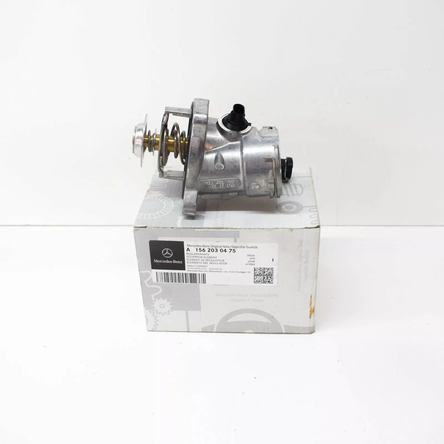 NEW MERCEDES-BENZ CLS C219 THERMOSTAT A1562030475