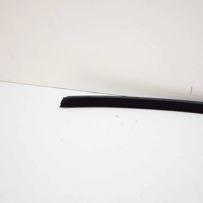 NEW AUDI A3 8P FRONT LEFT OUTER WINDOW APERTURE SEAL 8P3837479D