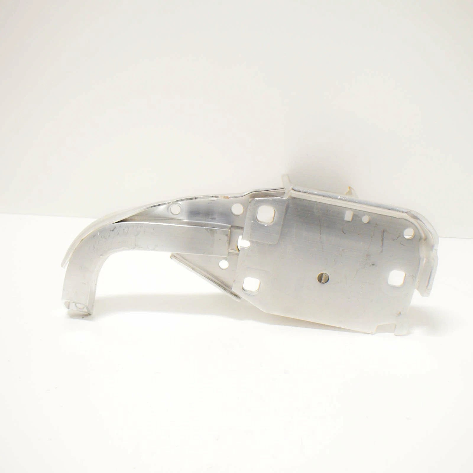 NEW AUDI A6 C7 FRONT BUMPER REINFORCEMENT LEFT BRACKET 4G0807133F