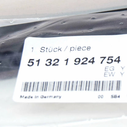 NEW BMW 3 CONVERTIBLE E30 FRONT RIGHT DOOR WEATHERSTRIP 51321924754 ORIGINAL