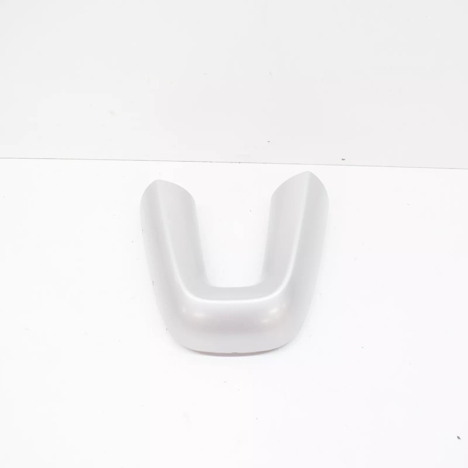 NEW BMW Z4 E89 REAR LEFT WIND DEFLECTOR ROLL BAR HOOP TRIM COVER 51437270487