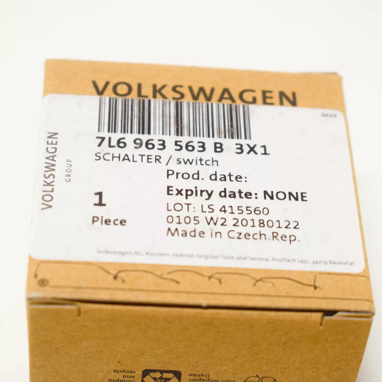 NEW VOLKSWAGEN TOUAREG 7L LEFT SEAT HEATER SWITCH 7L6963563B3X1