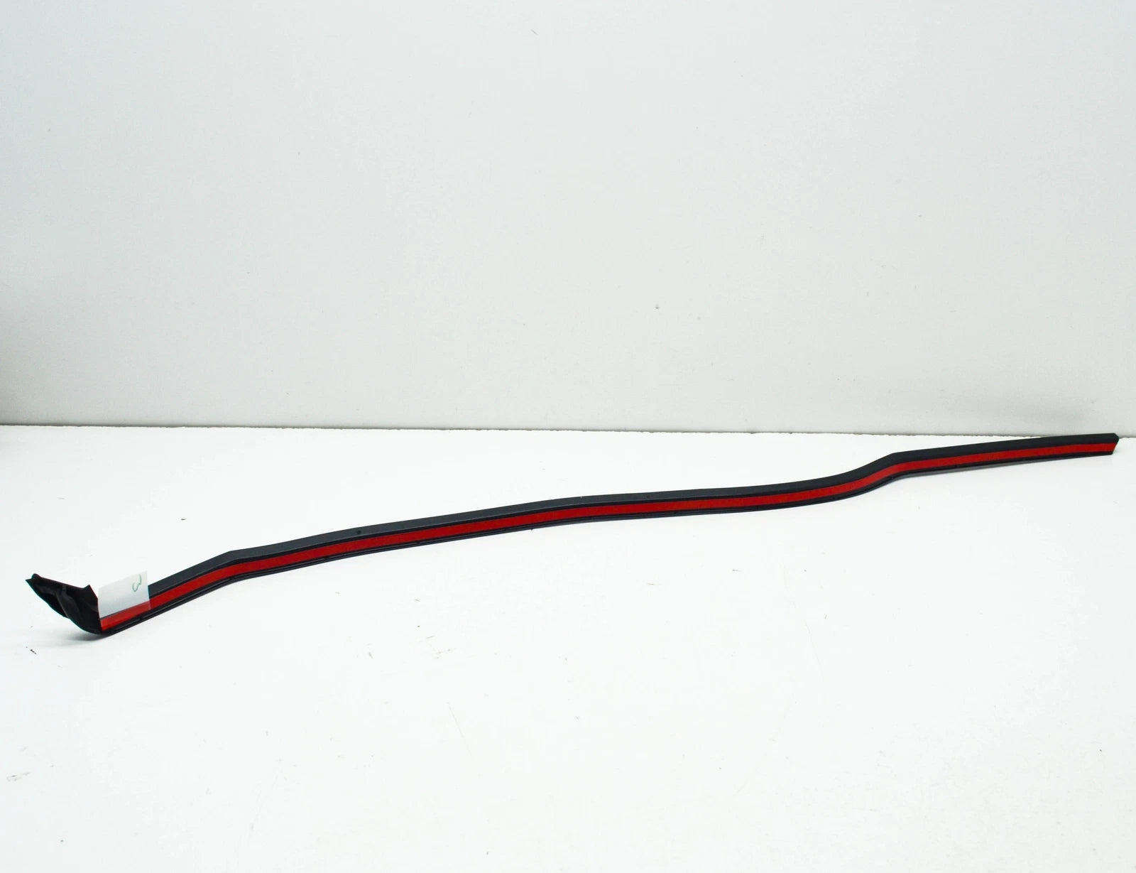 NEW BMW X6 G06 FRONT RIGHT DOOR A-PILLAR GAP SEAL 51769465618 ORIGINAL