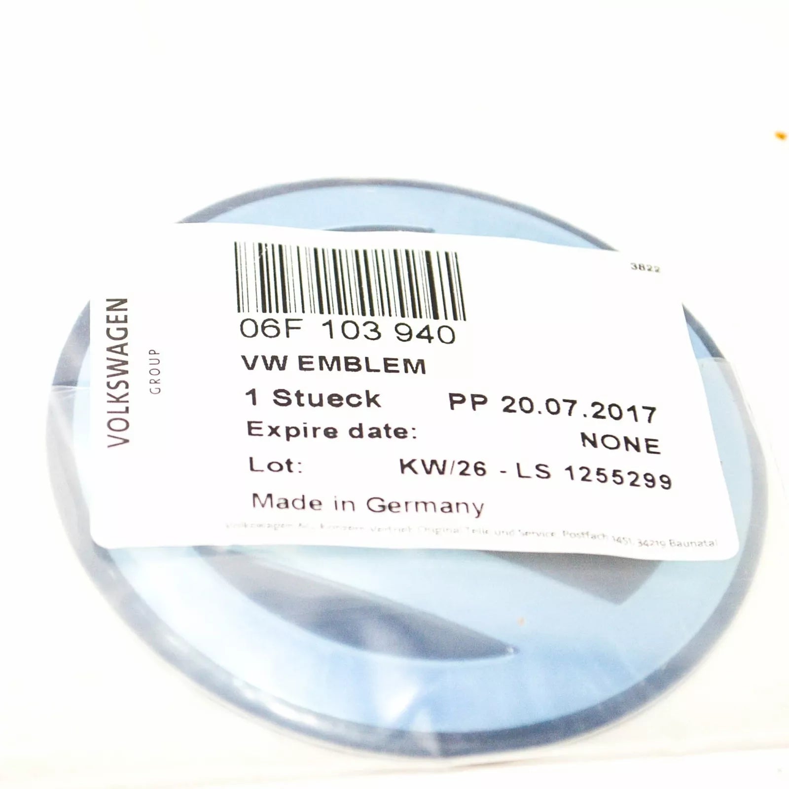 NEW VOLKSWAGEN GOLF MK5 ENGINE COVER EMBLEM 06F103940 ORIGINAL