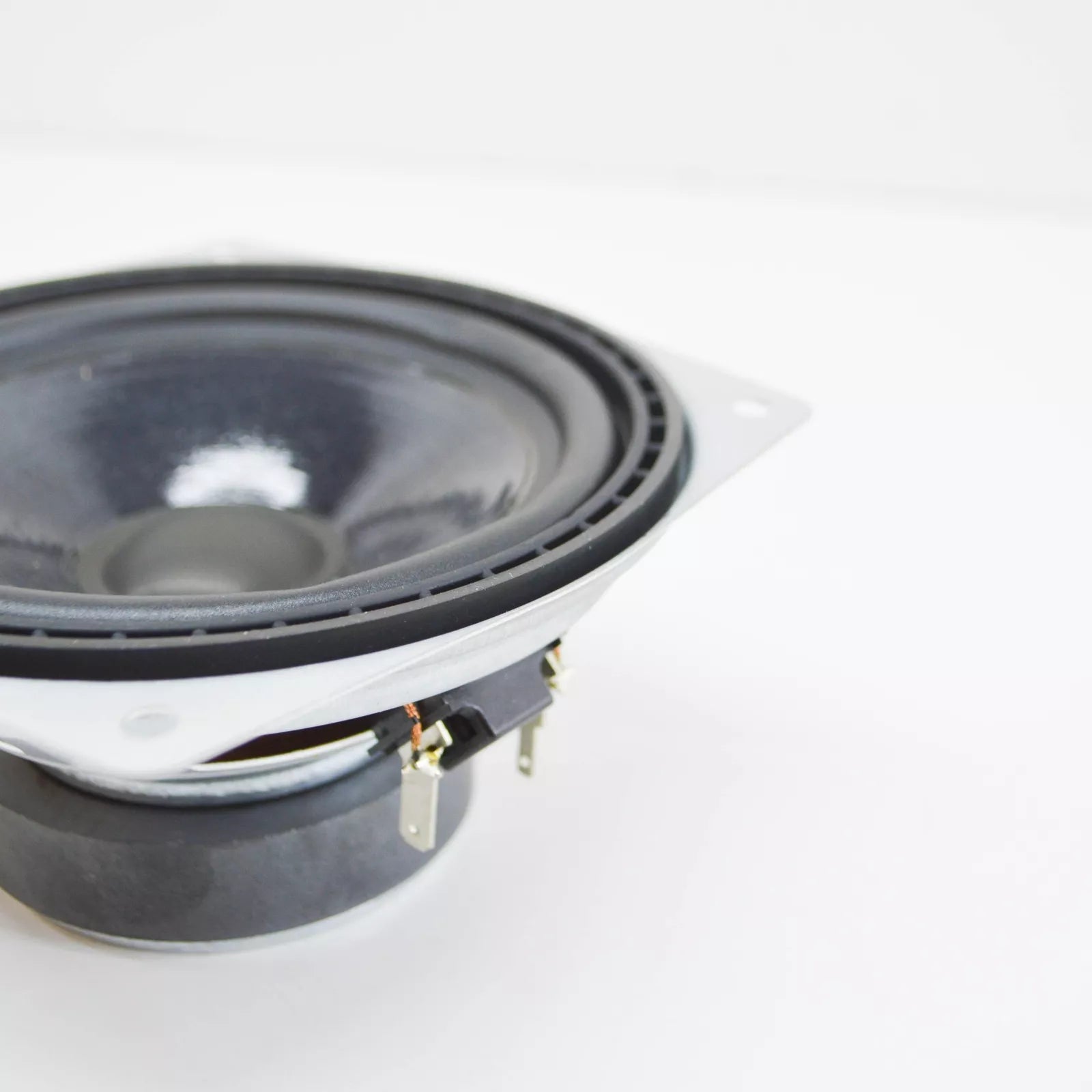 NEW BMW 3 COMPACT E36 FRONT DOOR LOUDSPEAKER 65138370936 8370936 ORIGINAL