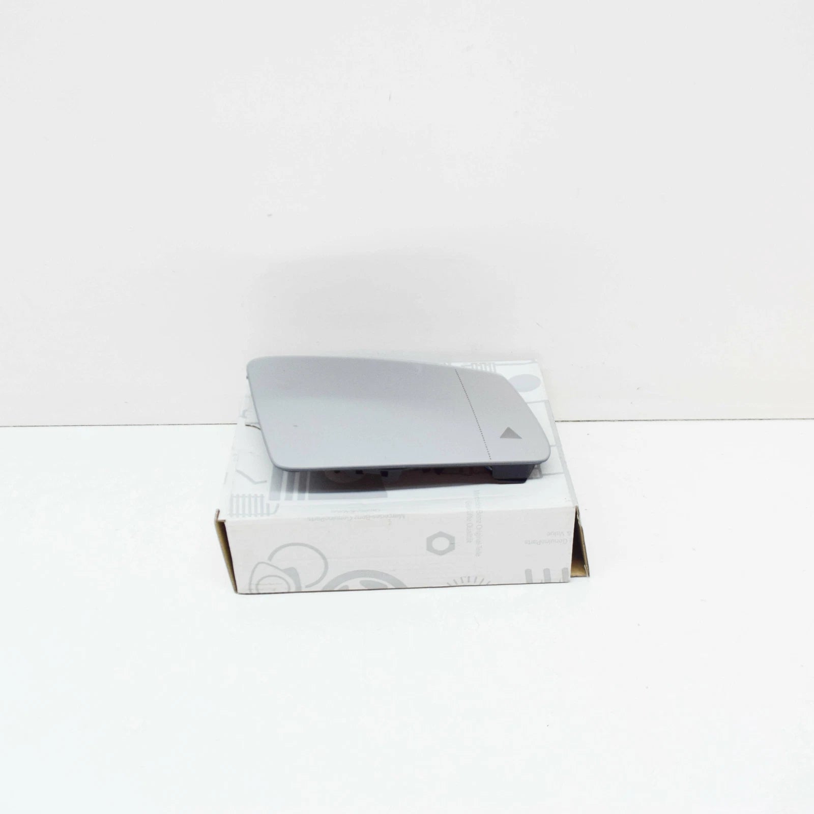 NEW MERCEDES-BENZ GLK X204 FRONT RIGHT DOOR MIRROR GLASS A2048102821