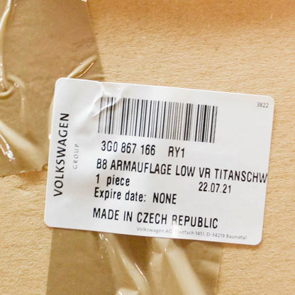 NEW VW PASSAT B8 FRONT RIGHT DOOR CARD PULL ARMREST 3G0867166 RY1 ORIGINAL