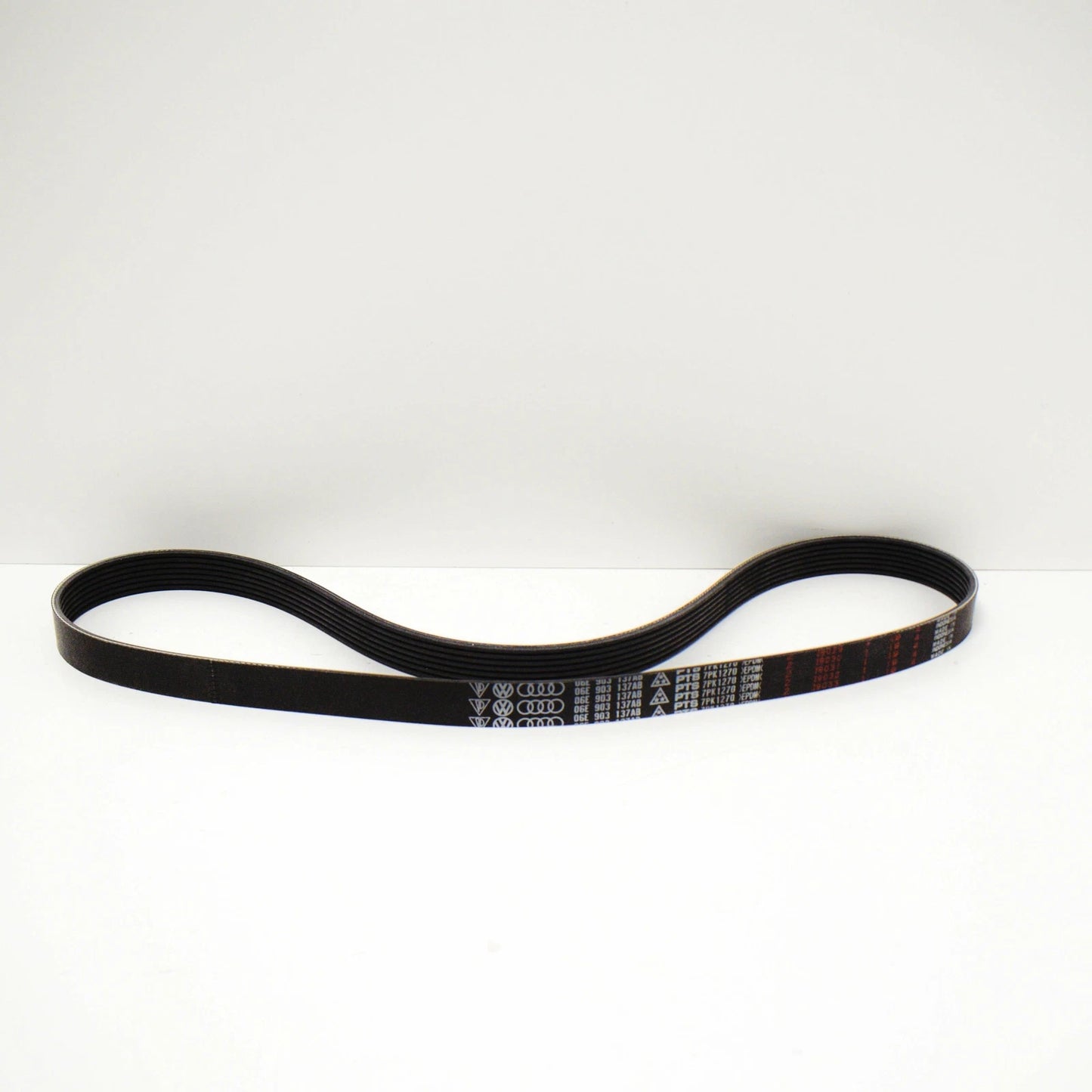 NEW AUDI A4 B8 3.0 PETROL A/C SERPENTINE BELT 06E903137AB 2013