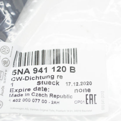 NEW VOLKSWAGEN TIGUAN AD FRONT RIGHT HEADLIGHT SIDE SEAL 5NA941120B ORIGINAL