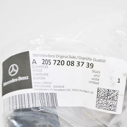 NEW MB GLC COUPE C253 FRONT RIGHT DOOR BOTTOM HINGE A205720083739 ORIGINAL