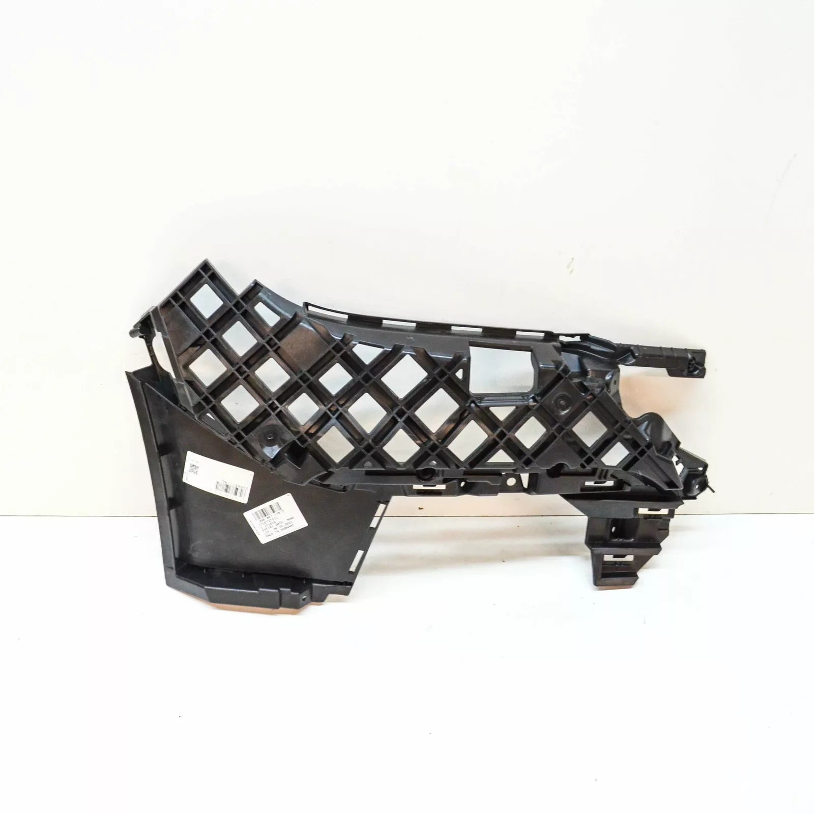 NEW VW ARTEON 3H7 FRONT RIGHT BUMPER GUIDE BRACKET R-LINE 3G8807178D