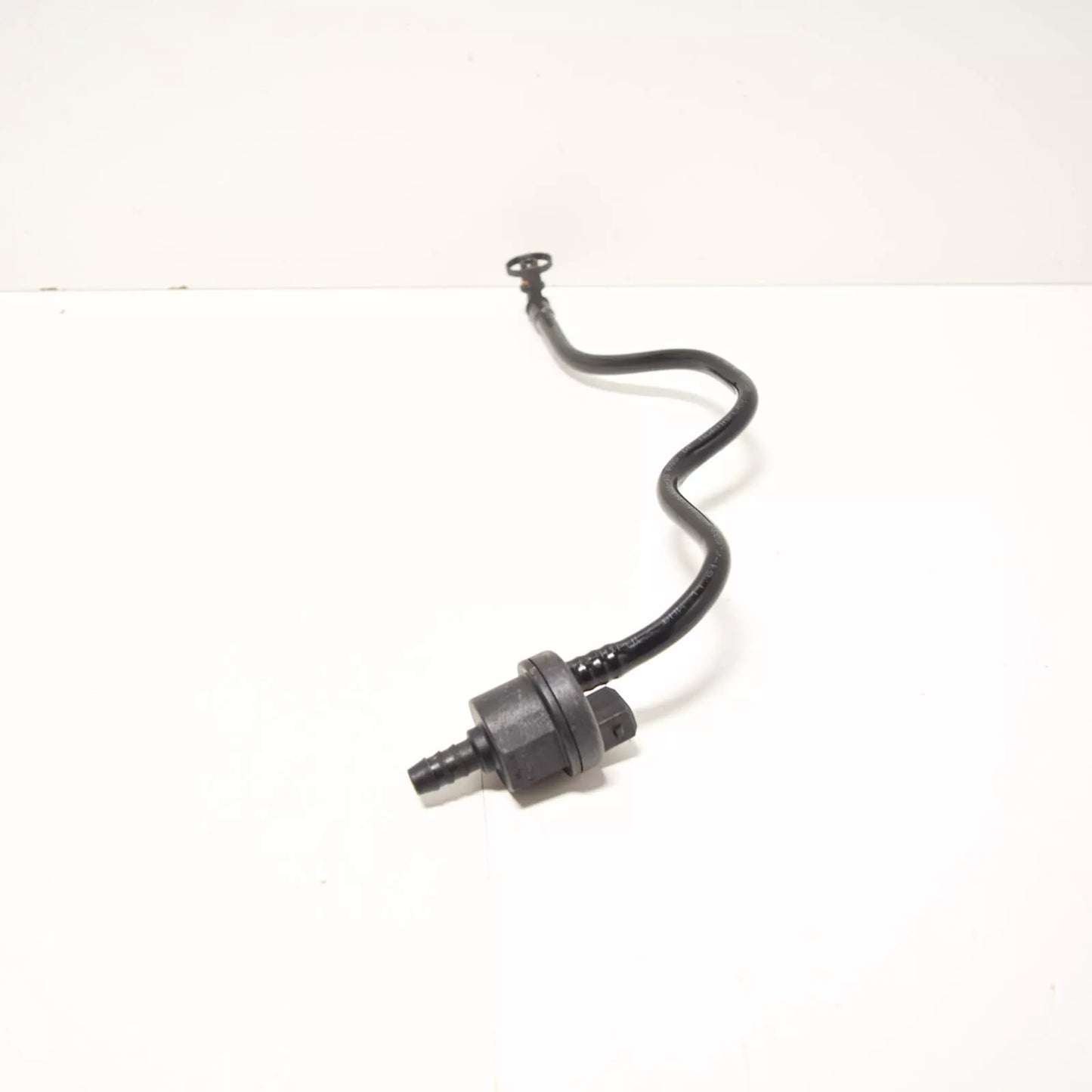 NEW BMW E46 COUPE ENGINE AIR SHUT OFF VACUUM VALVE 7833647 11617833647 ORIGINAL