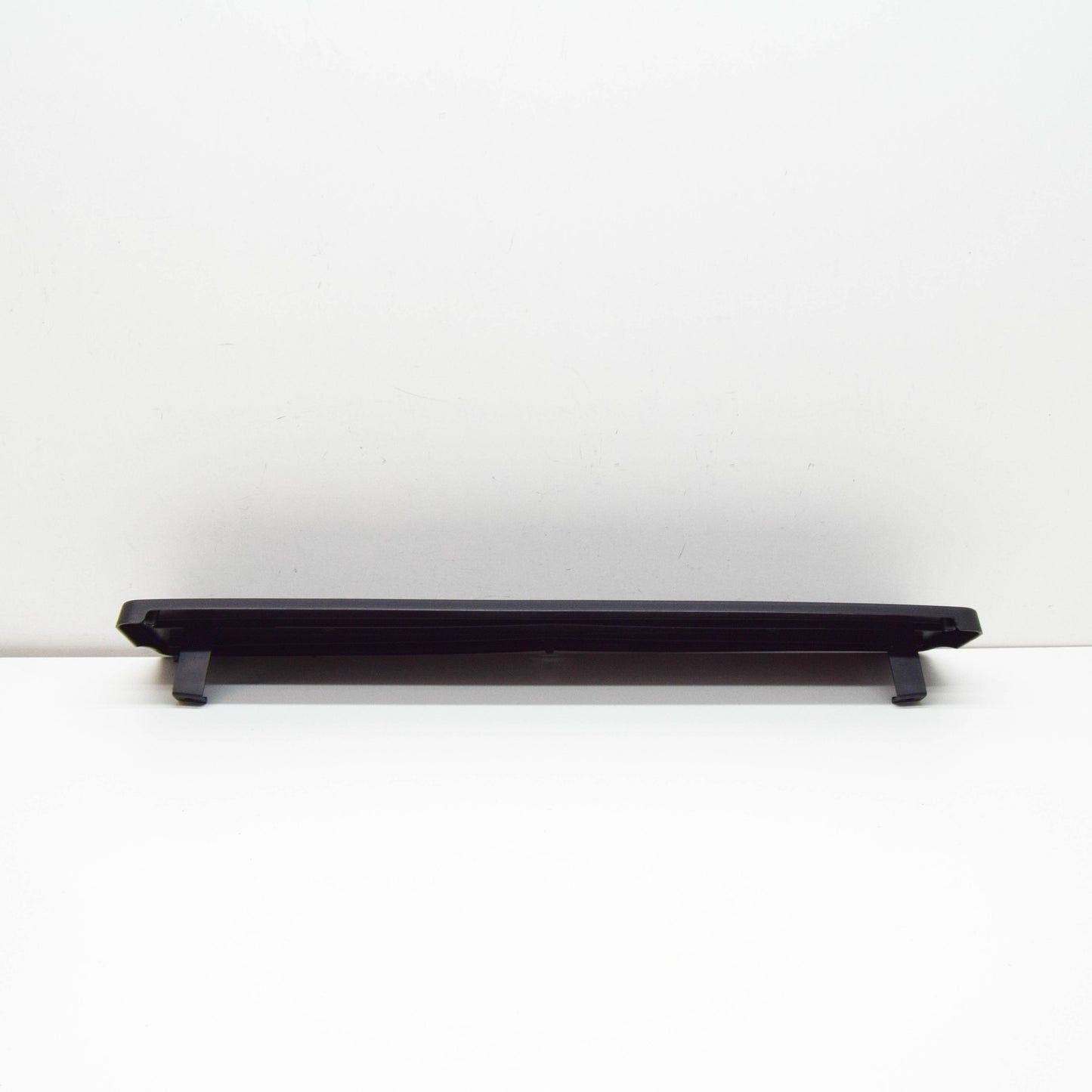 NEW MERCEDES-BENZ S W222 FRONT LICENCE PLATE MOLDING A2228850081 ORIGINAL