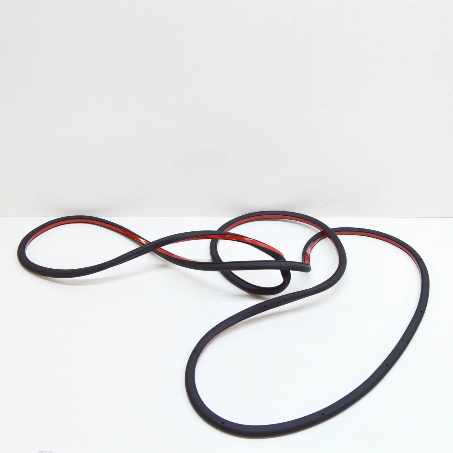 NEW AUDI Q5 FY FRONT LEFT DOOR SEAL 80A837911G