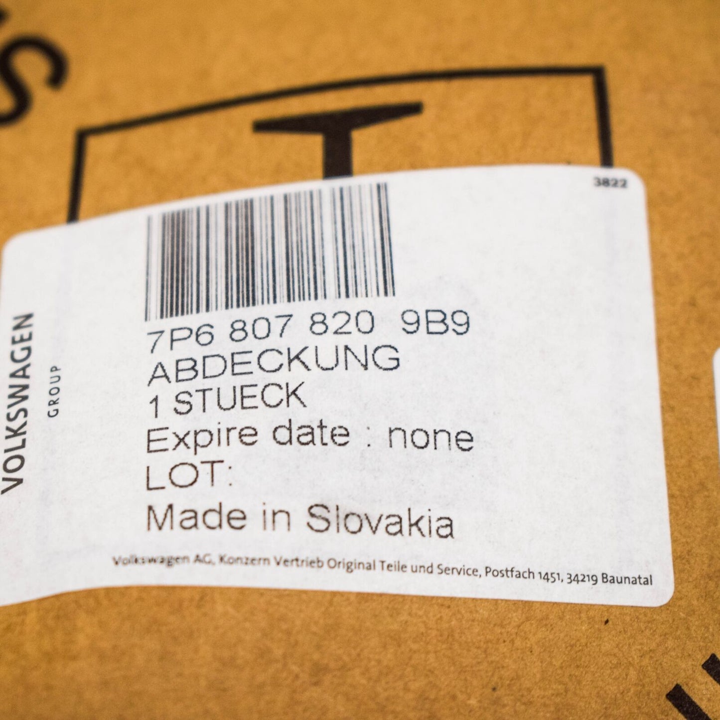 NEW VW TOUAREG 7P FRONT BUMPER RIGHT FOG LIGHT TRIM 7P68078209B9 R LINE ORIGINAL