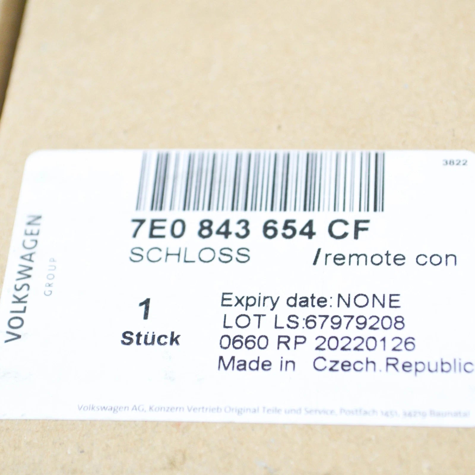 NEW VW TRANSPORTER T5 RIGHT SLIDING DOOR CONTROL LOCK RHD 7E0843654CF