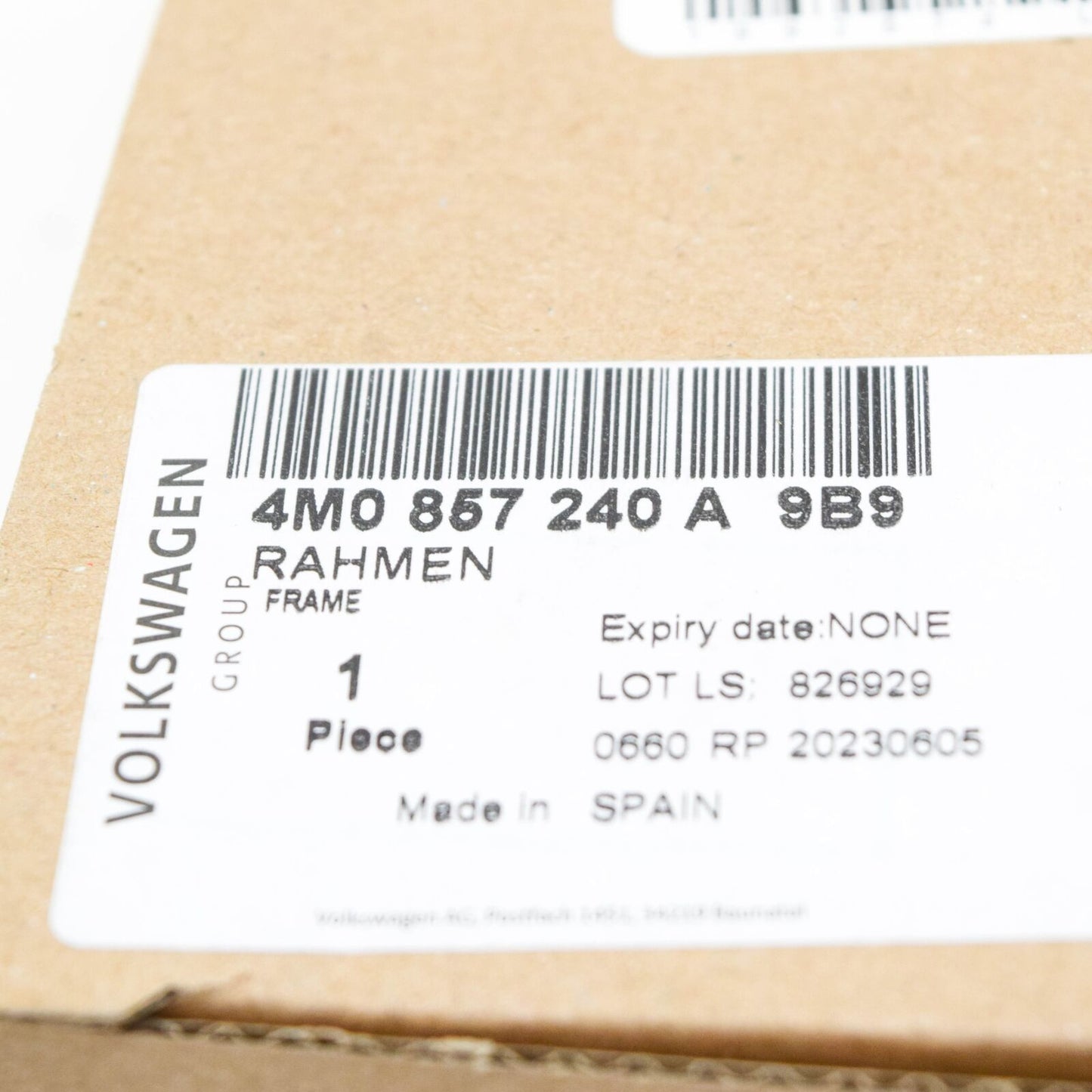 NEW AUDI Q7 4M FRONT RIGHT EXTERIOR MIRROR FRAME 4M0857240A9B9 ORIGINAL