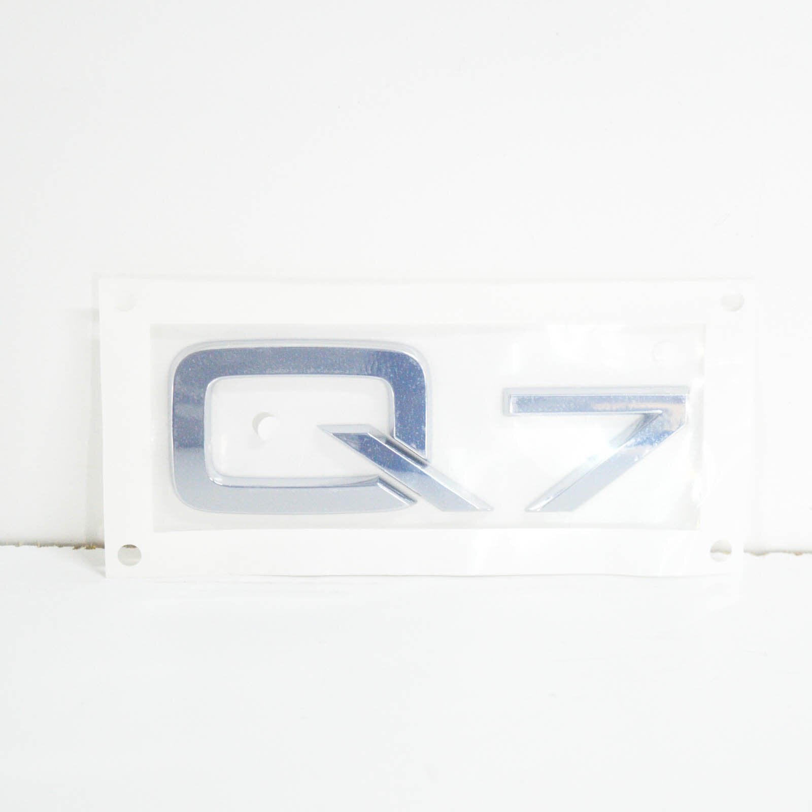 NEW AUDI Q7 4L BOOTLID TAILGATE BADGE EMBLEM 4L08537412ZZ 2015 ORIGINAL