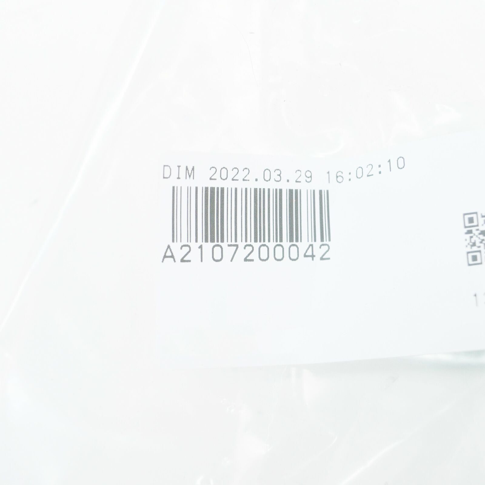 NEW MB E W210 FRONT WINDOW REGULATOR SLIDING BLOCK A2107200042 ORIGINAL