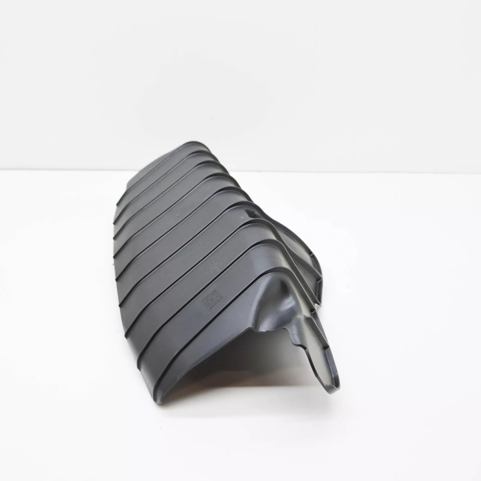 NEW AUDI A6 C8 REAR RIGHT STONE CHIP GUARD 4K0505416B ORIGINAL