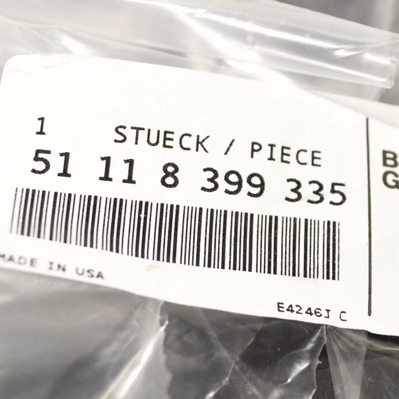 NEW BMW Z3 E36 FRONT BUMPER LOWER CENTER GRILLE 51118399335 8399335  GENUINE OE