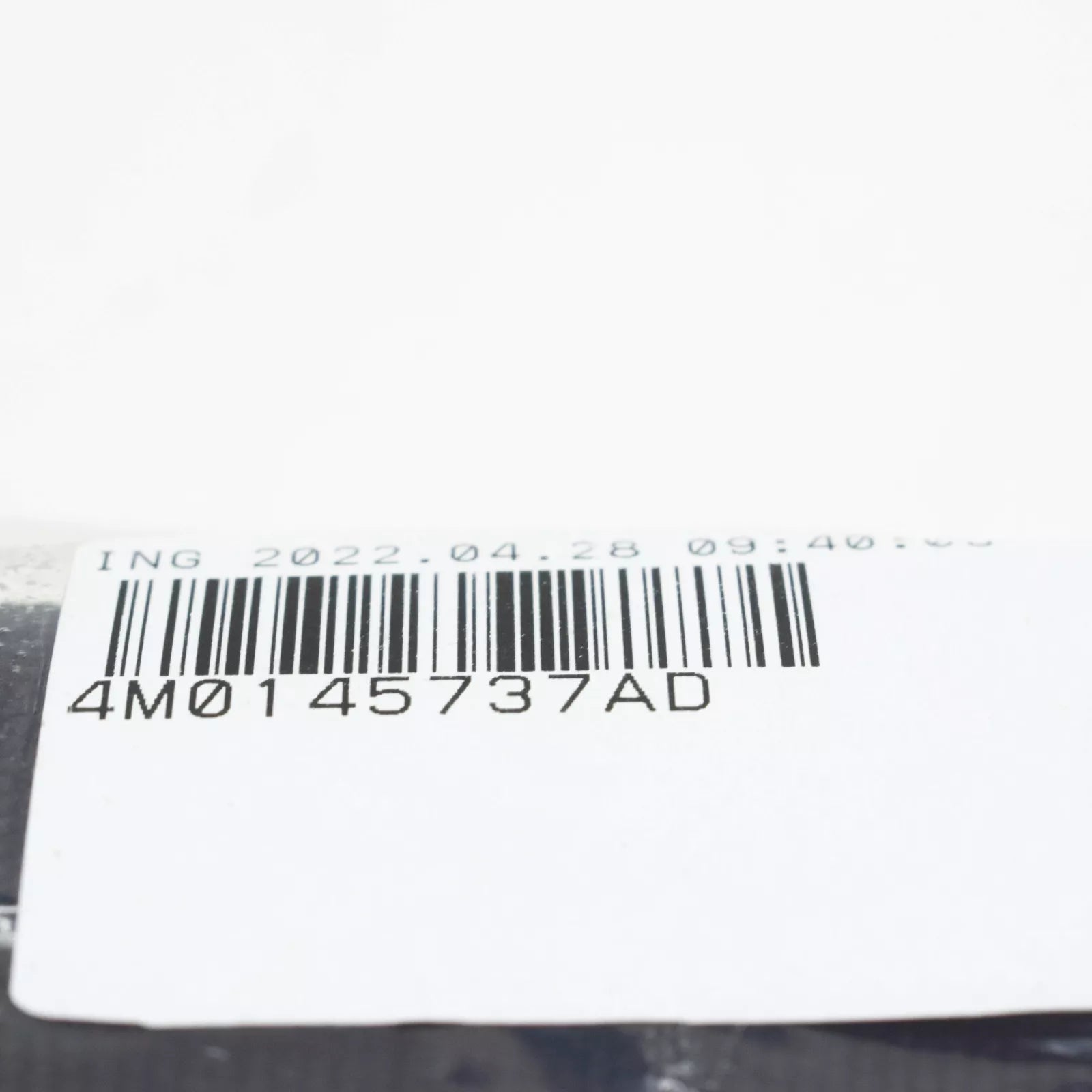 NEW AUDI Q7 4M LEFT LOWER INTERCOOLER HOSE PIPE 4M0145737AD