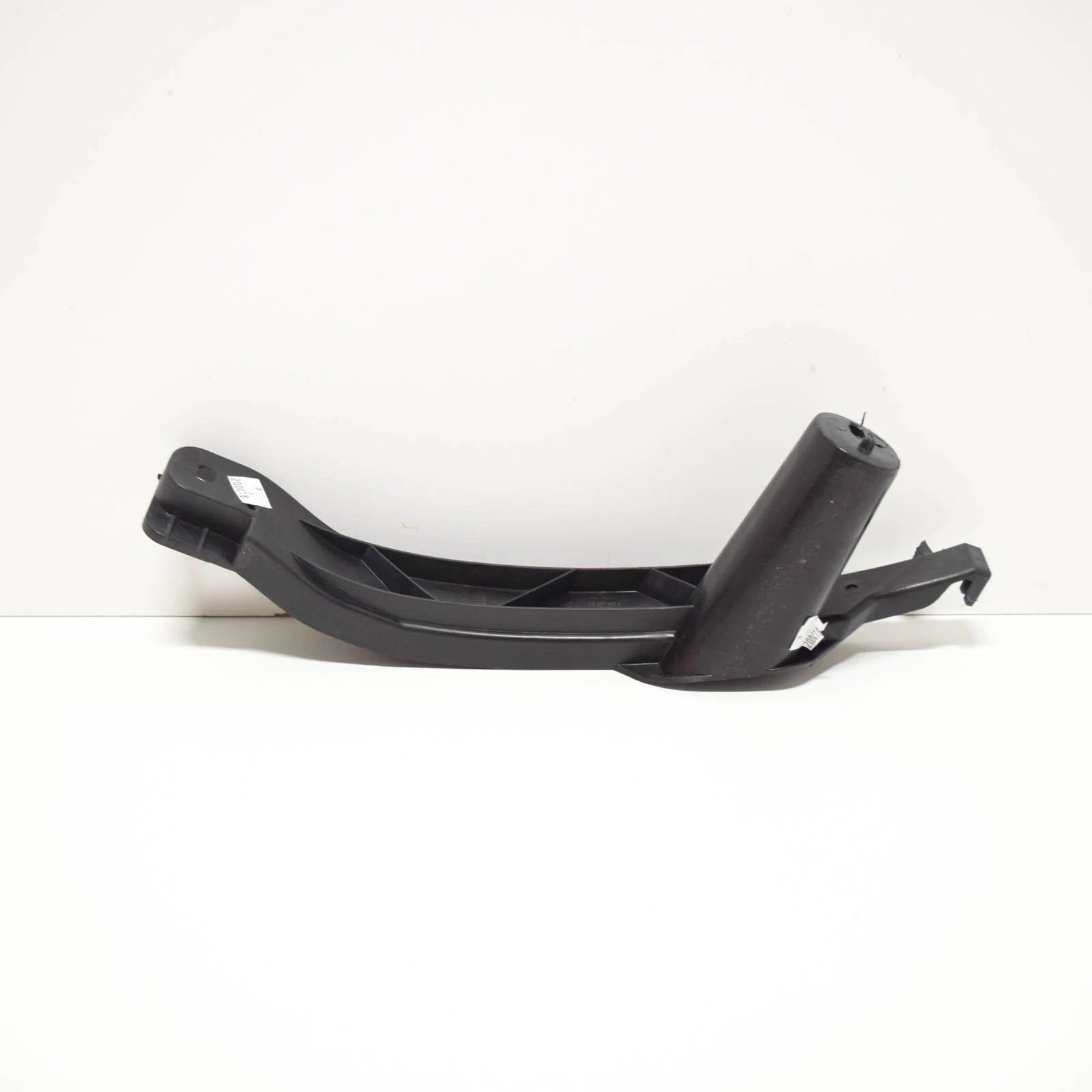 NEW VOLKSWAGEN GOLF MK5 FRONT BUMPER RIGHT GUIDE 1K0807890B ORIGINAL