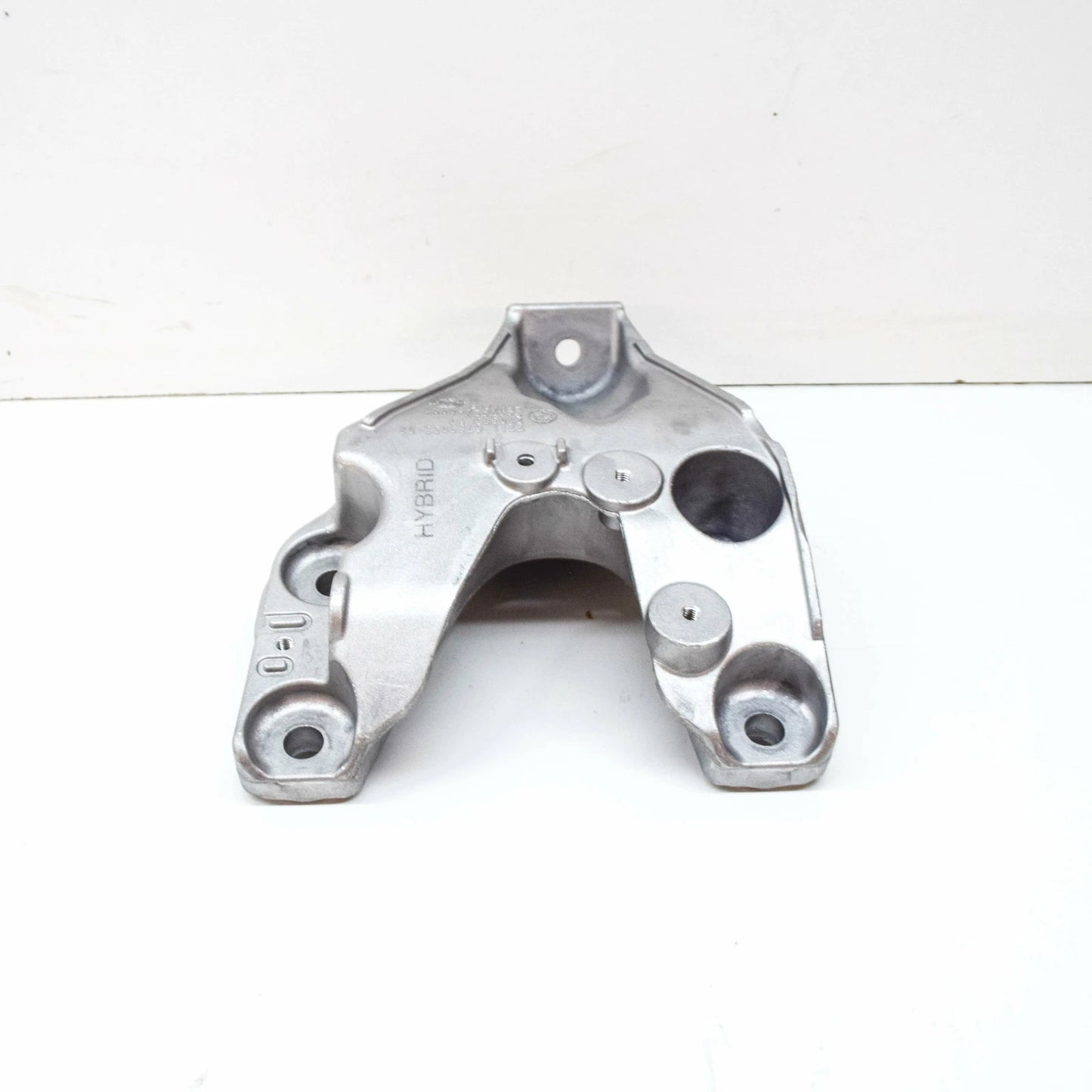NEW BMW 3 GT F34 LEFT ENGINE SUPPORT BRACKET 22116797831 ORIGINAL