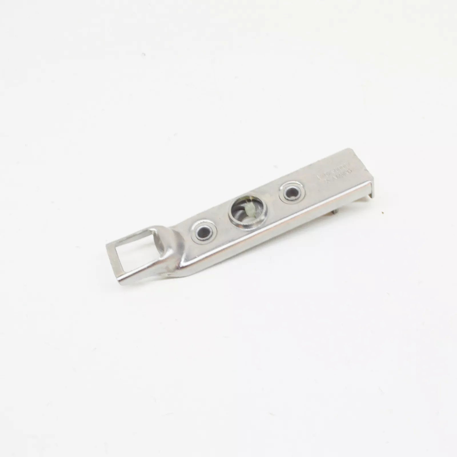 NEW MB SPRINTER 903 ENGINE HOOD FASTENER LOWER PART A6707500084