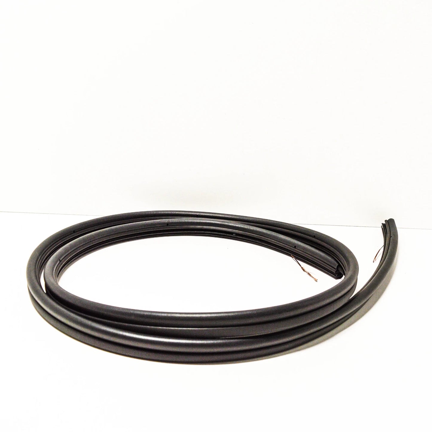 NEW BMW 3 E90 FRONT DOOR RUBBER SEAL 51727247258 ORIGINAL