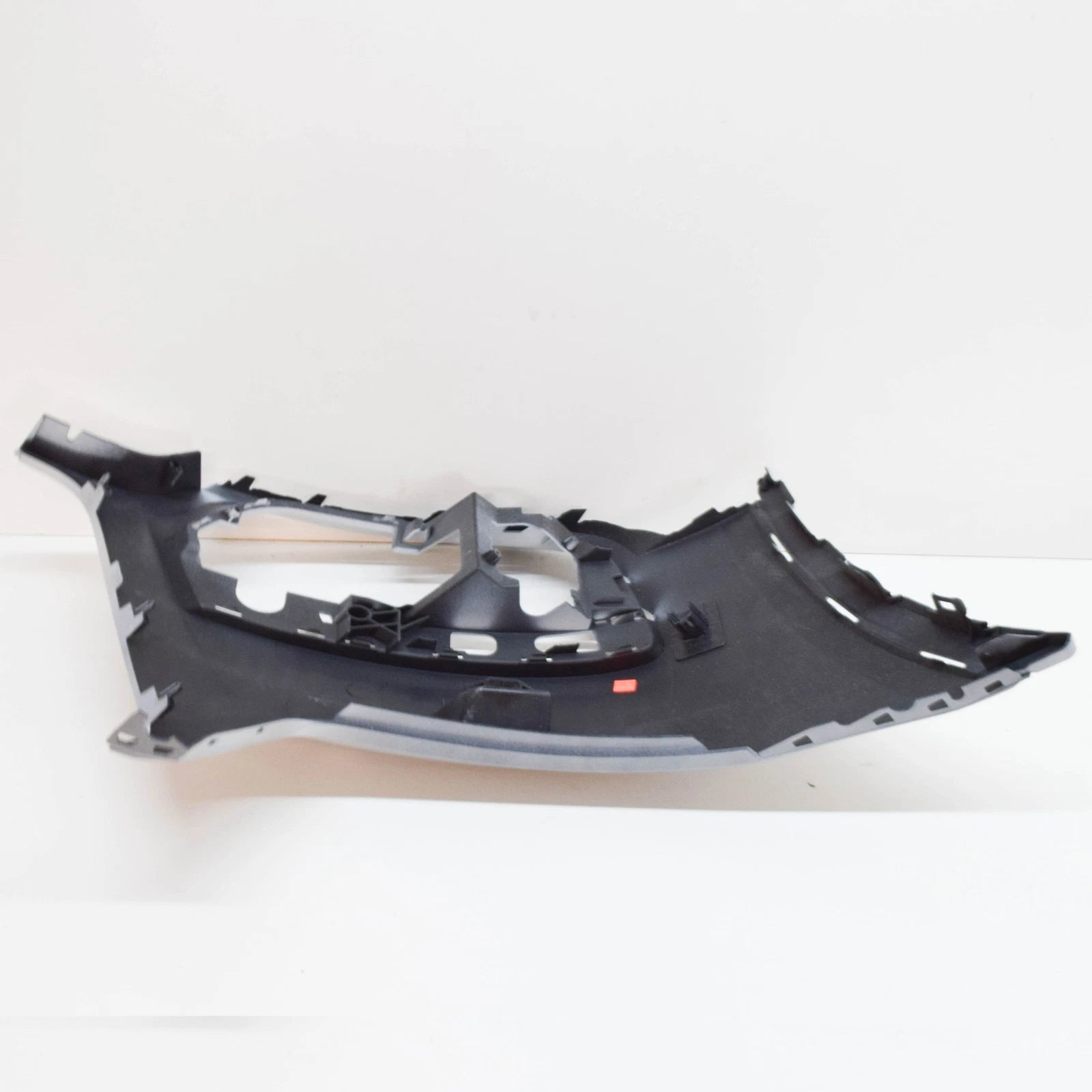 NEW AUDI Q3 8U FRONT BUMPER LEFT SIDE COVER 8U0807065AGRU ORIGINAL