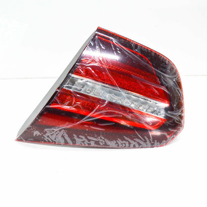 NEW MERCEDES-BENZ GLA X156 REAR RIGHT INNER TAIL LIGHT A1569068800