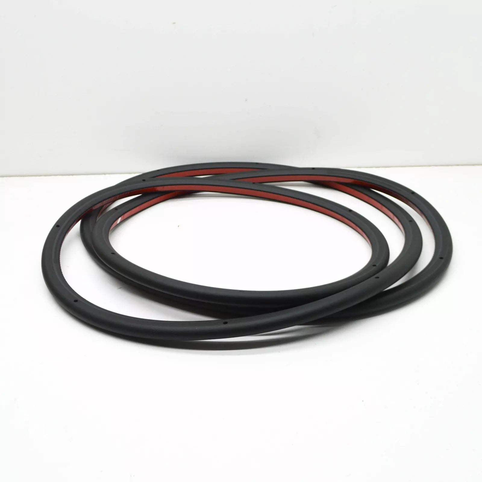 NEW AUDI Q3 8U REAR RIGHT DOOR SEAL RUBBER 8U0839912B