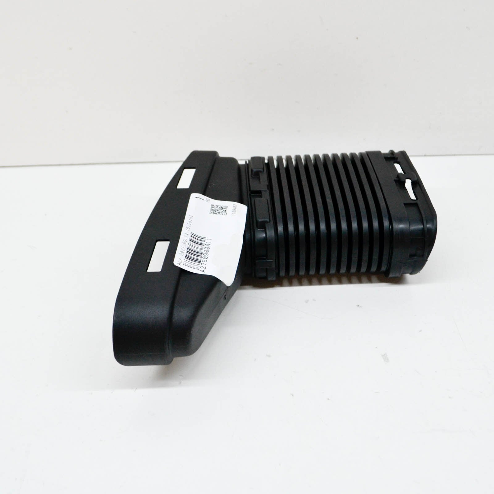 NEW MERCEDES-BENZ C-CLASS W205 AIR INTAKE DUCT A2760900411 ORIGINAL