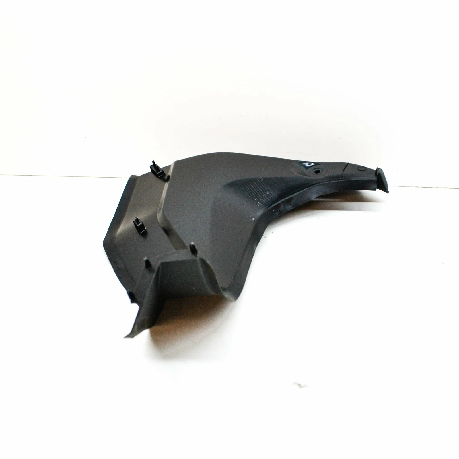 NEW BMW 8 COUPE G15 REAR RIGHT LUGGAGE COMPARTMENT DRIP TRIM 51497417242