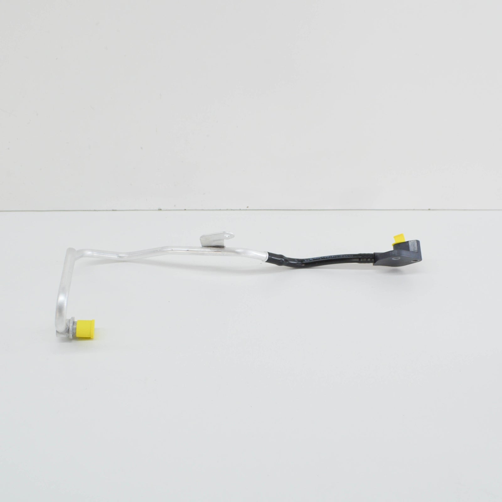 new mb cls c218 turbo return left coolant line a2782001300 original