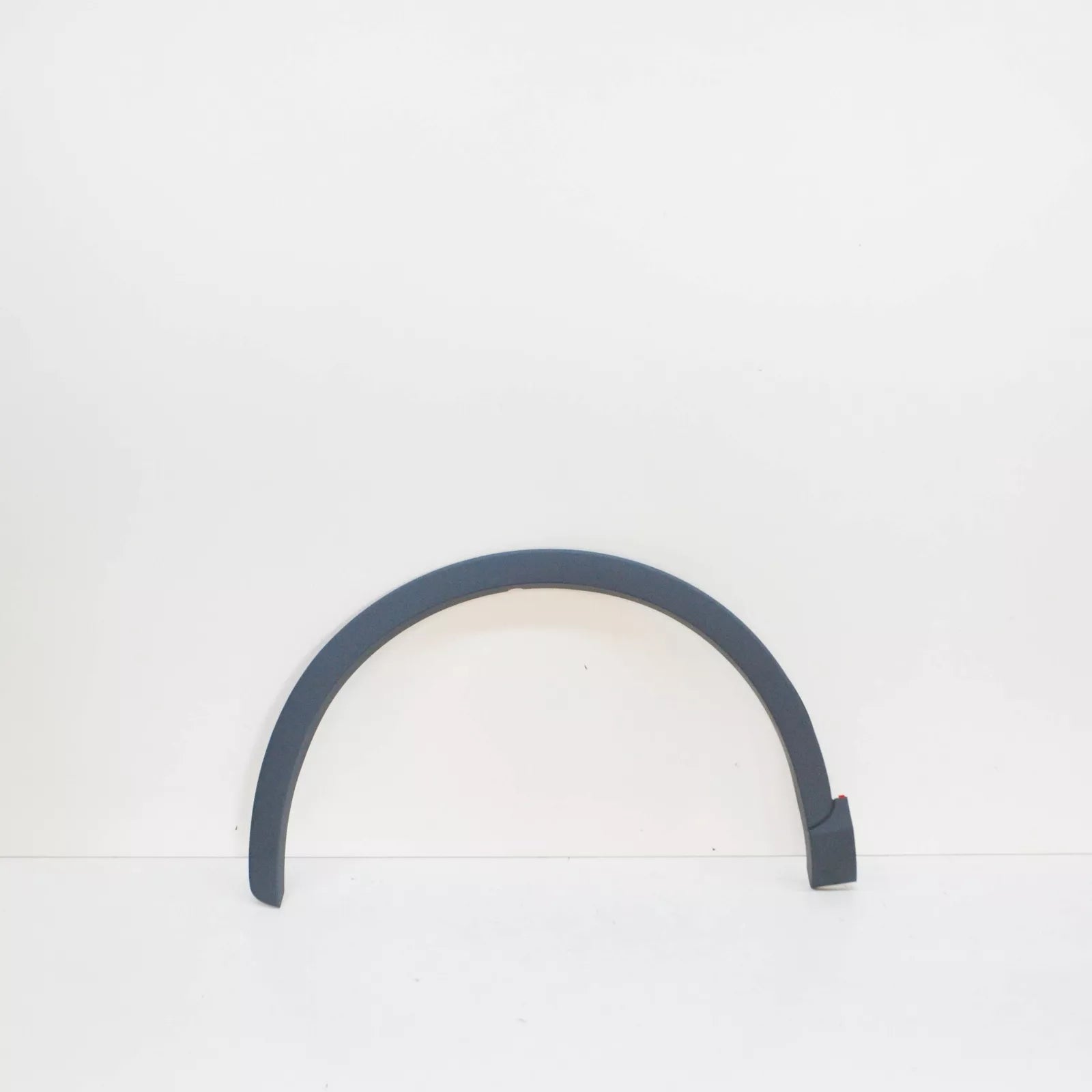 NEW AUDI Q3 8U FRONT LEFT WHEEL ARCH COVER 8U0853717AGRU