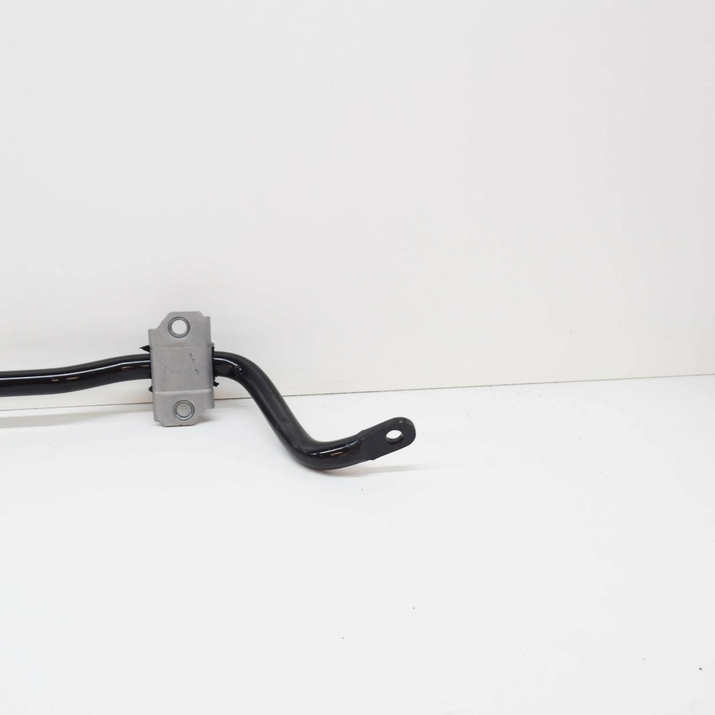 NEW MERCEDES-BENZ GL X164 REAR TORSION BAR A1643200711 ORIGINAL