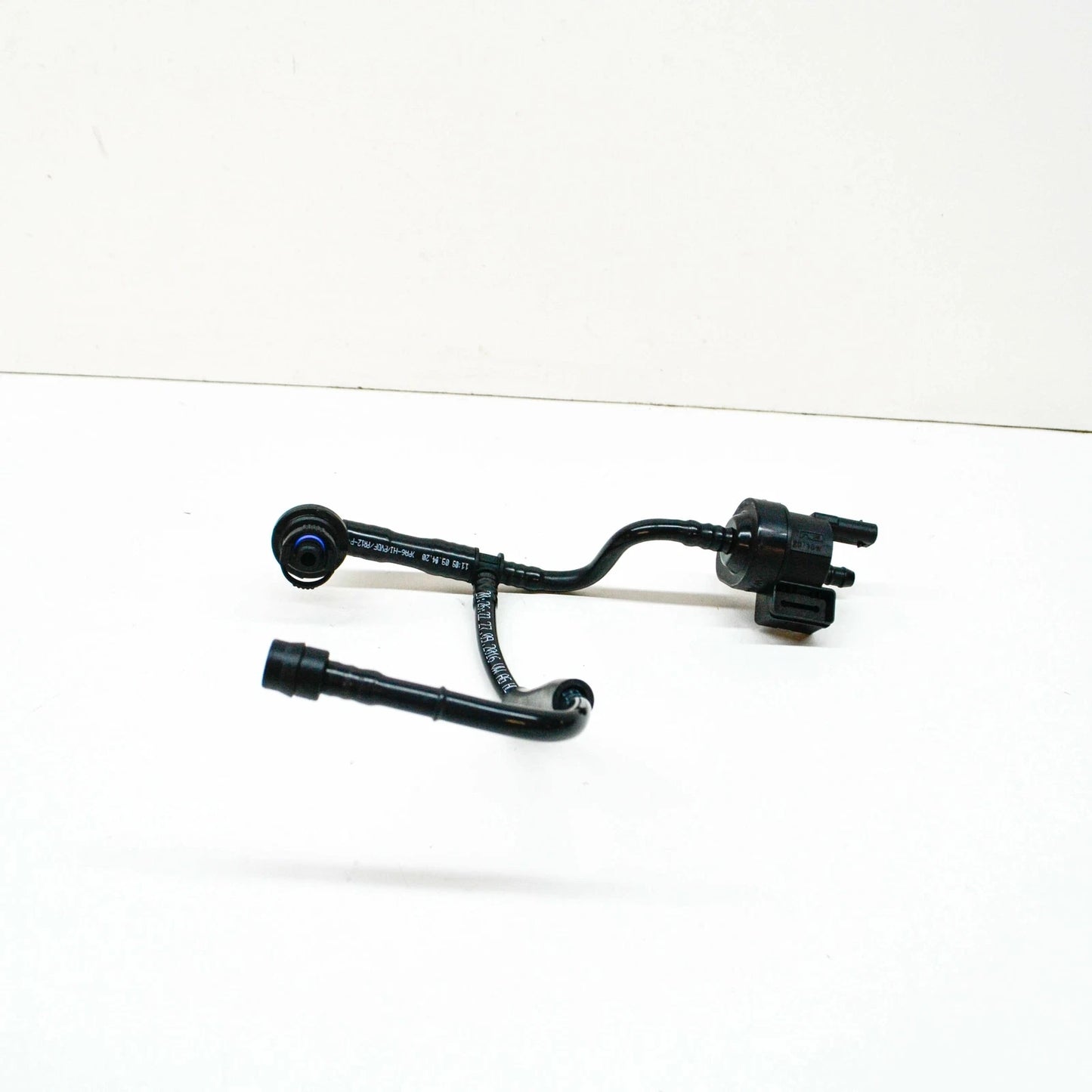 NEW AUDI Q5 8R VACUUM SYSTEM HOSE SET WITH CLIPS 06H133781CL